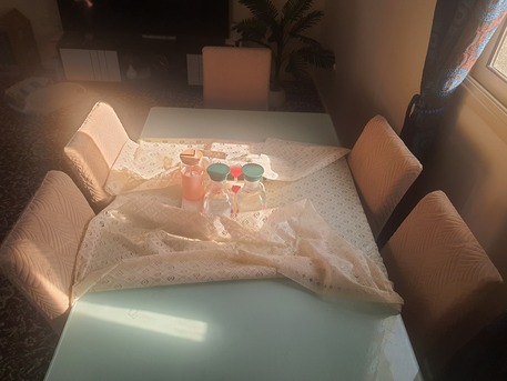 Dammam, Items Wanted, Glass  Dining Table