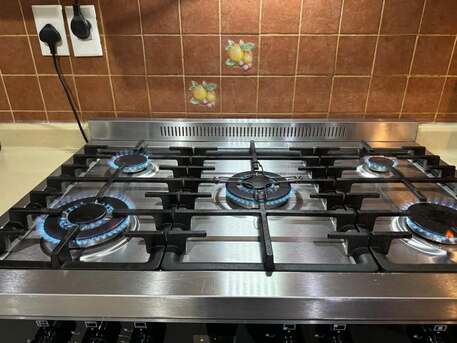 Khobar, Household Items, SAR 1499,  Simfer Stove With 5 Burners And Oven