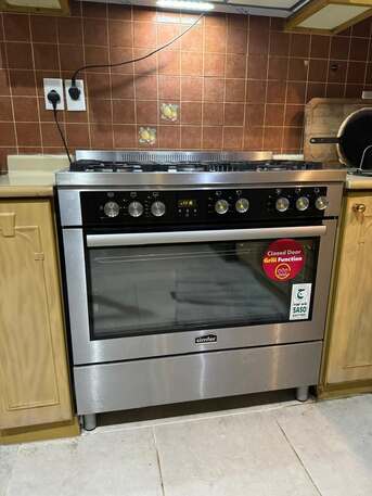 Khobar, Household Items, SAR 1499,  Simfer Stove With 5 Burners And Oven