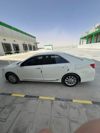 Riyadh, Vehicles, Cars & Trucks , SAR 25500,  Toyota Camry,  2014,  Automatic,  330000 KM,