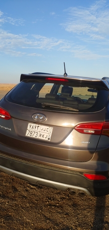 Riyadh, Vehicles, Cars & Trucks , SAR 37000,  Hyundai Santa Fe,  2016,  Automatic,  218000 KM,  Santafe  7 Seater Sunroof Car For 37k