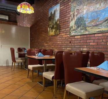 Olaya, Businesses For Sale, InveInvestment Opportunity(For Sale): Established Premium Restaurant