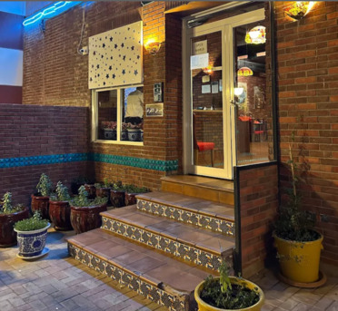 Olaya, Businesses For Sale, InveInvestment Opportunity(For Sale): Established Premium Restaurant