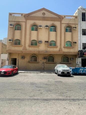 Khobar, Apartments, Flats, Houses & Villas, SAR 18500/year,  2 BR,  2 Rooms / Living Room / 2 Bathrooms / Kitchen / Families Buildings: 285