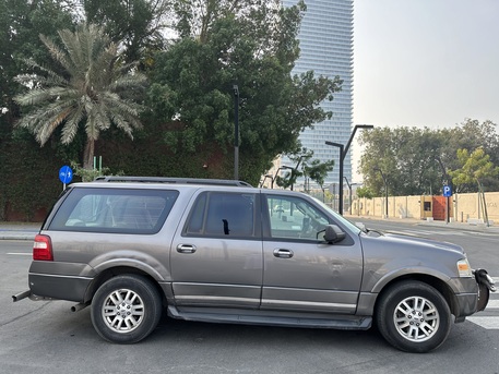 Jeddah, Vehicles, Cars & Trucks , SAR 25000,  Ford Expidition XLT,  2011,  Automatic,  360 KM,  Ford Expedition Long XLT, Very Clean Condition