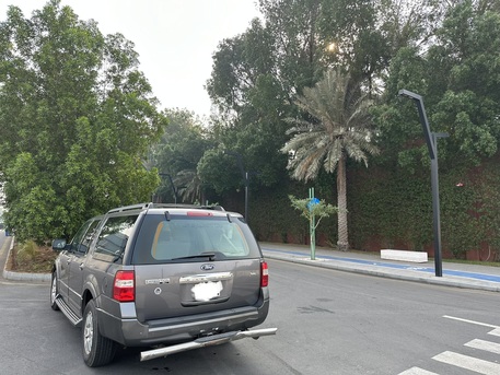 Jeddah, Vehicles, Cars & Trucks , SAR 25000,  Ford Expidition XLT,  2011,  Automatic,  360 KM,  Ford Expedition Long XLT, Very Clean Condition