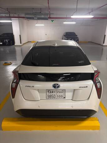 Al Malqa, Vehicles, Cars & Trucks , SAR 36000,  Toyota Prius,  2017,  Automatic,  161000 KM,  2nd Owner, Excelent Condition