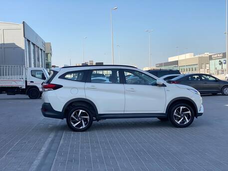 Manama, Vehicles, Cars & Trucks , BHD 4300,  TOYOTA RUSH,  2020,  Automatic,  145800 KM,    (White)