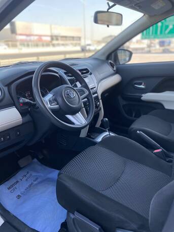 Manama, Vehicles, Cars & Trucks , BHD 4300,  TOYOTA RUSH,  2020,  Automatic,  145800 KM,    (White)