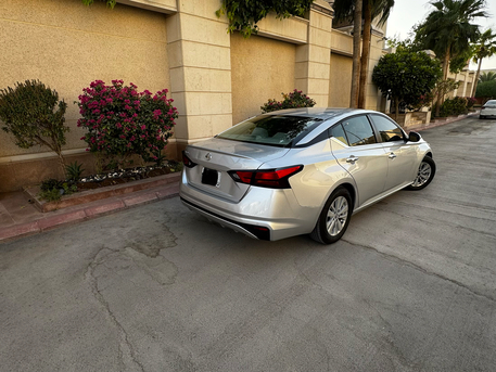 Riyadh, Vehicles, Cars & Trucks , SAR 55000,  Nissan Altima,  2020,  Automatic,  199270 KM,