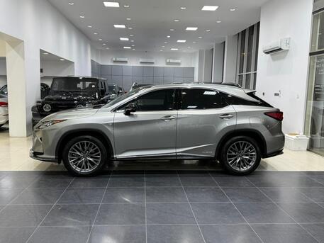 Manama, Vehicles, Cars & Trucks , BHD 13300,  Lexus RX 450h,  2017,  Automatic,  135500 KM,  Lexus RX-450 Hybrid  (Silver)