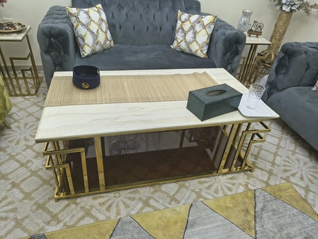 Riyadh, Furniture, SAR 800,  7 Seater Sofa Set For Sale Alongside Center And Side Tables