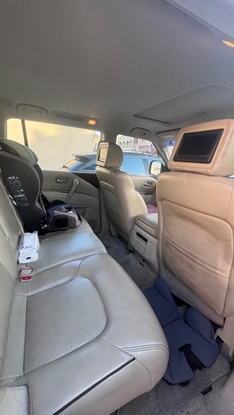 East Riffa, Vehicles, Cars & Trucks , BHD 4,  Nissan Patrol,  2011,  Automatic,  259000 KM,    (white)