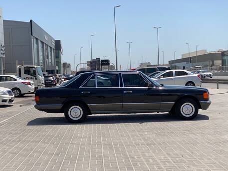 Manama, Vehicles, Cars & Trucks , BHD 3950,  Mercedes Benz 280 SEL 1982 (Black),  1982,  Automatic,  107200 KM,  Mercedes Benz 280 SEL  (Black)