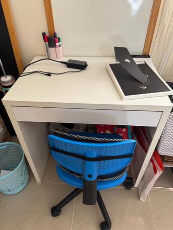 Jeddah, Furniture, SAR 100,  Ikea Computer Desk