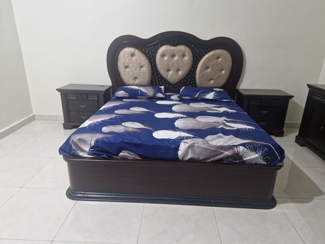 Jeddah, Household Items, Bedset And Sofa