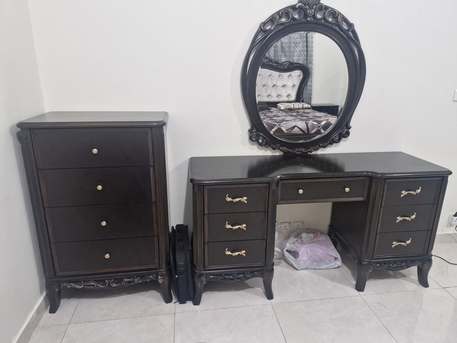 Jeddah, Household Items, Bedset And Sofa