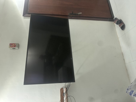 Thuqbah, Furniture, Furniture And Household