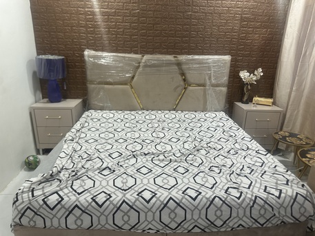 Thuqbah, Furniture, Furniture And Household