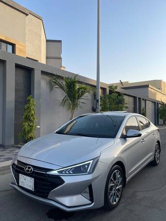 Jeddah, Vehicles, Cars & Trucks , SAR 37,  Hyundai Elantra,  2019,  Automatic,  200 KM,