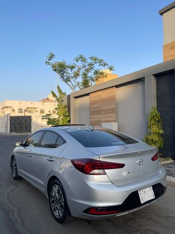Jeddah, Vehicles, Cars & Trucks , SAR 37,  Hyundai Elantra,  2019,  Automatic,  200 KM,