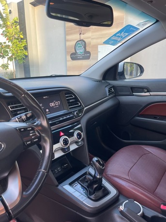 Jeddah, Vehicles, Cars & Trucks , SAR 37,  Hyundai Elantra,  2019,  Automatic,  200 KM,