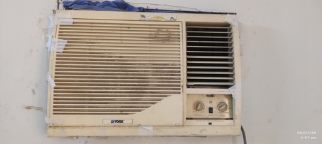 Al Aziziyah, Air Conditioners, SAR 800,  Air Condition And Automatic Washing Machine 6 Kg.