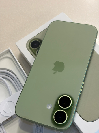 Dammam, Mobile Phones, SAR 2900,  Iphone 17 1 Days Use Only