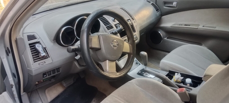 Saar, Vehicles, Cars & Trucks , BHD 750,  Nissan Altima,  2005,  Automatic,  250000 KM,  Car For Sale