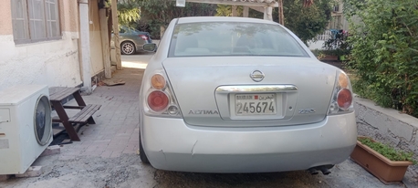 Saar, Vehicles, Cars & Trucks , BHD 750,  Nissan Altima,  2005,  Automatic,  250000 KM,  Car For Sale
