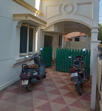 Chennai, Household, Sri Guru Hostel For Gents