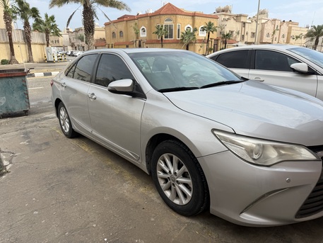 Jubail, Vehicles, Cars & Trucks , SAR 65000,  Toyota Camry GLX,  2017,  Automatic,  143000 KM,  Showroom Clean:  Toyota Camry (Single Owner, Commuter Miles)