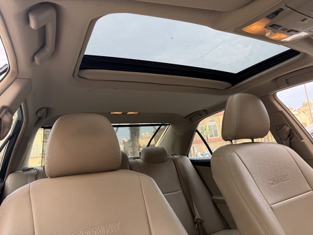 Jubail, Vehicles, Cars & Trucks , SAR 65000,  Toyota Camry GLX,  2017,  Automatic,  143000 KM,  Showroom Clean:  Toyota Camry (Single Owner, Commuter Miles)