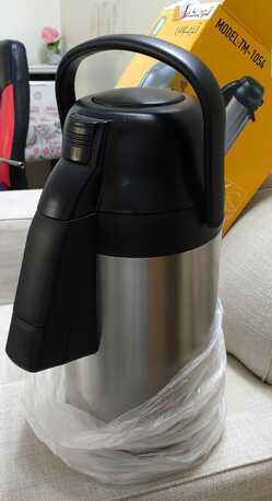 Jeddah, Appliances, SAR 100,  TWOMAX Thermos Vacuum Flask 4 Liter