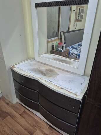 Jubail, Furniture, SAR 500,  Cot Bed With And Dressing Table  For Sale