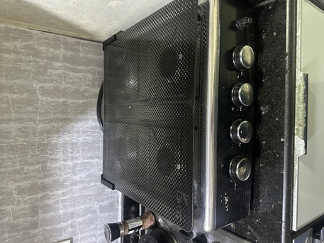 Hidd, Household Items, BHD 30,  Bahrain Gas Medium Cylinder With Regulator, Hose And 4 Burner Stove