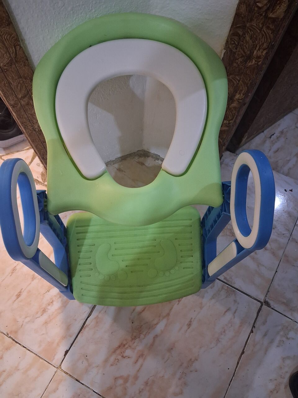 Al Wizarat, Baby & Kid Stuff, SAR 65,  Baby Potty Seat And Baby Carriers