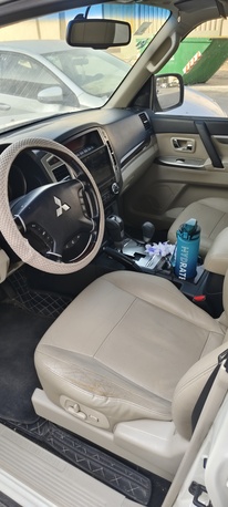 Riyadh, Vehicles, Cars & Trucks , SAR 48000,  Mitsubishi Pajero,  2015,  Automatic,  240000 KM,  Very Good Condition Family Used  GLS V6 17inch Tyres