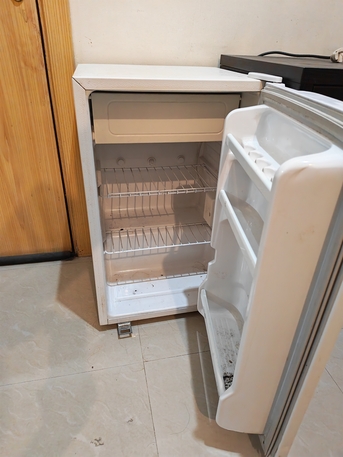 Al Wizarat, Appliances, SAR 150,  Small Refrigirator