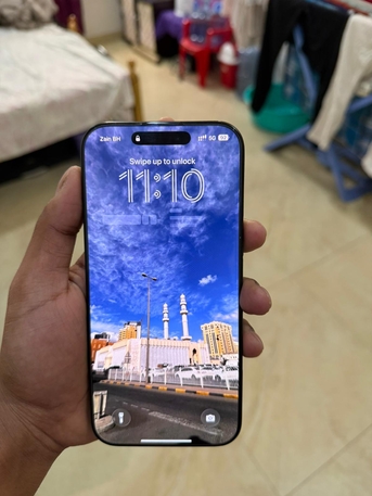 Manama, Mobile Phones, BHD 400,  Iphone 16 Pro Max 256