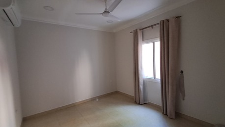 Tubli, Apartments, Flats, Houses & Villas, BHD 300/month,  3 BR,  Flat For Rent In Tubli Without EWA