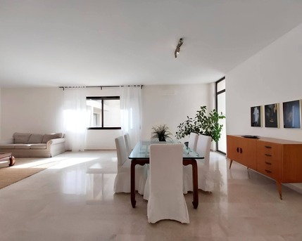 Amman, Apartments, Flats, Houses & Villas, JOD 12000/year,  Furnished,  3 BR,  Fully Furnished 3B Apart With Baconly In 3rd Circle 00962777688956