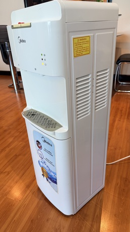Manama, Household Items, BHD 15,  Midea Water Dispenser For Sale