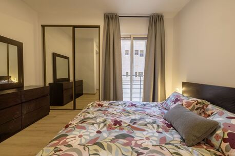 Amman, Apartments, Flats, Houses & Villas, JOD 13000/year,  Furnished,  2 BR,  Fully Furnished Two Bedroom Apartment With Baconly In 5 Circle 00962777688956