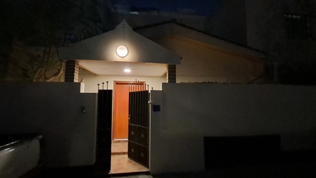 Adliya, Villas, BHD 350,  Fully Furnished 2 Bed Room Villa In Adliya With Unlimited Electricity