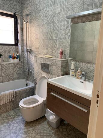 Amman, Apartments, Flats, Houses & Villas, JOD 24000/year,  3 BR,  Semi Furnished 3B Apart With Baconly In 5 Circle 00962777688956