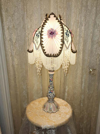 New York, Collectibles, Premium Silk Lamp Shades For Classic Home Interiors In USA