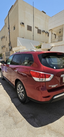 Al Malaz, Vehicles, Cars & Trucks , SAR 42000,  Nissan Pathfinder,  2016,  Automatic,  200000 KM,