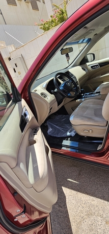 Al Malaz, Vehicles, Cars & Trucks , SAR 42000,  Nissan Pathfinder,  2016,  Automatic,  200000 KM,