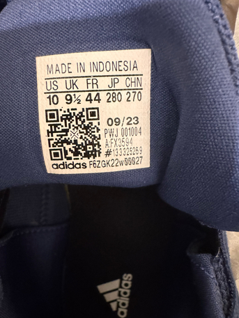 Riyadh, Clothing & Accessories, SAR 200,  Adidas Shoes Size 44